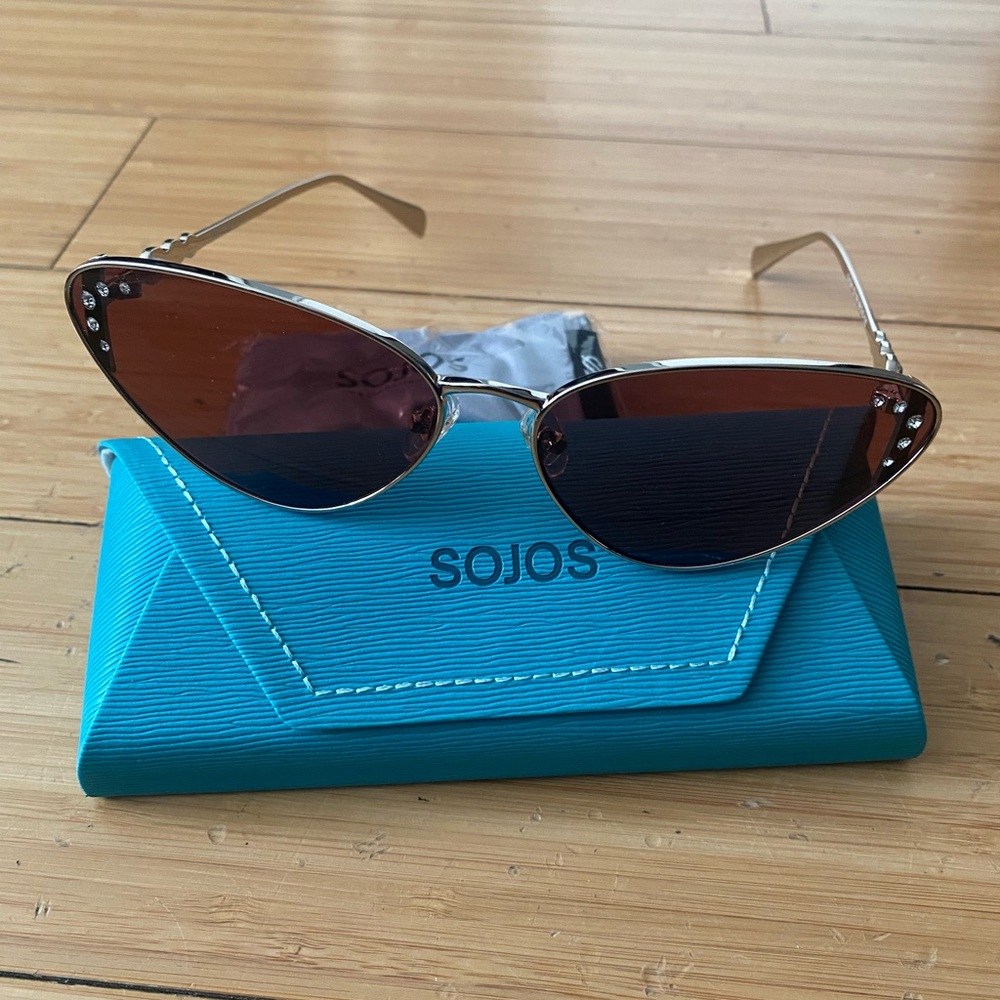 New Collection Cat Eye Sunglasses - Silver and Brown